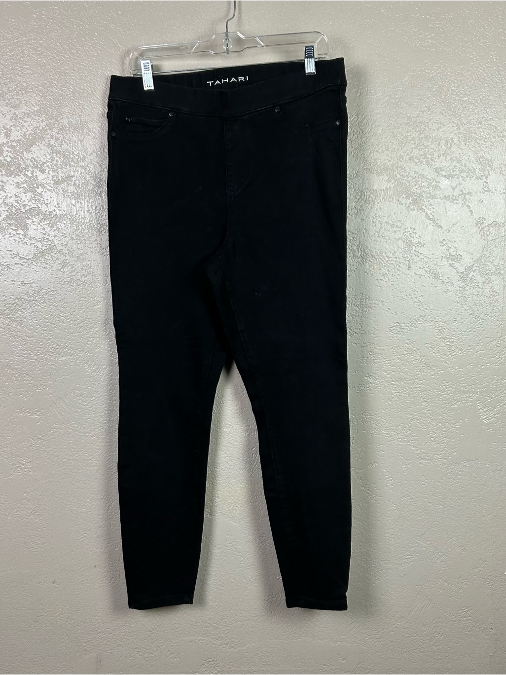 Tahari Black Skinny Elastic Waist High Rise Pull On Pants